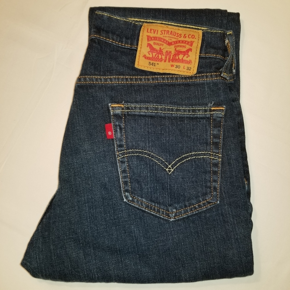 Levi's 541 30 x 32